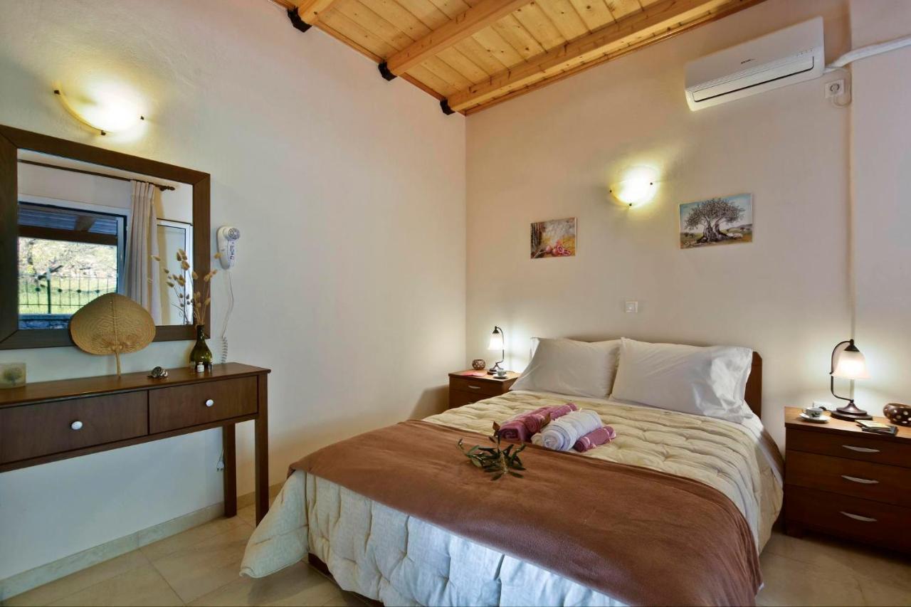 Paramonas  Sunset Cottage מראה חיצוני תמונה