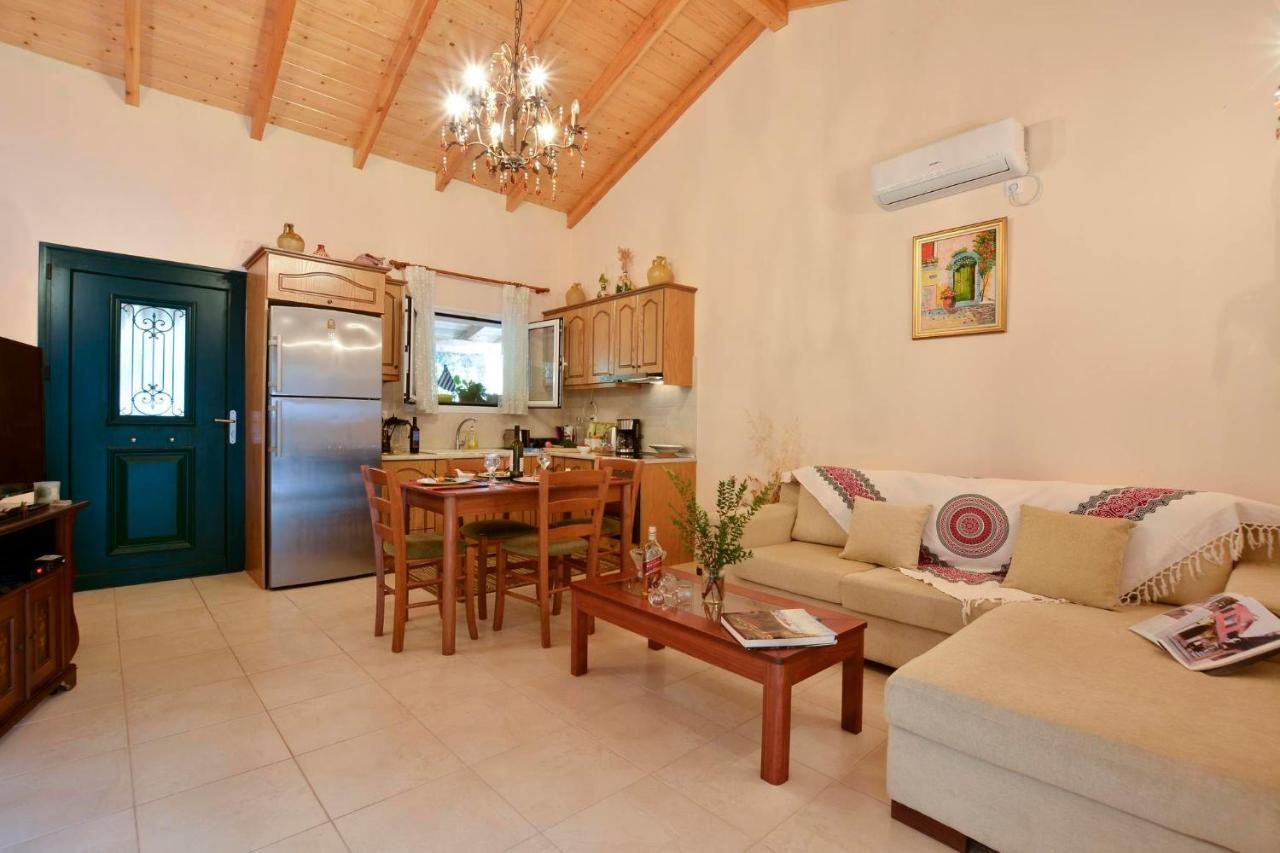 Paramonas  Sunset Cottage מראה חיצוני תמונה