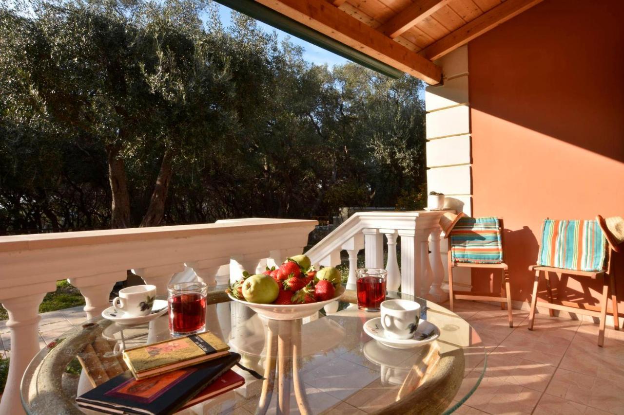 Paramonas  Sunset Cottage מראה חיצוני תמונה
