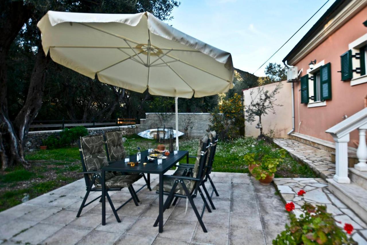 Paramonas  Sunset Cottage מראה חיצוני תמונה